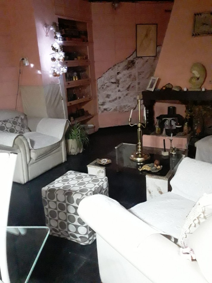 GRAN OPORTUNIDAD VENTA DE CASA CON POTENCIAL