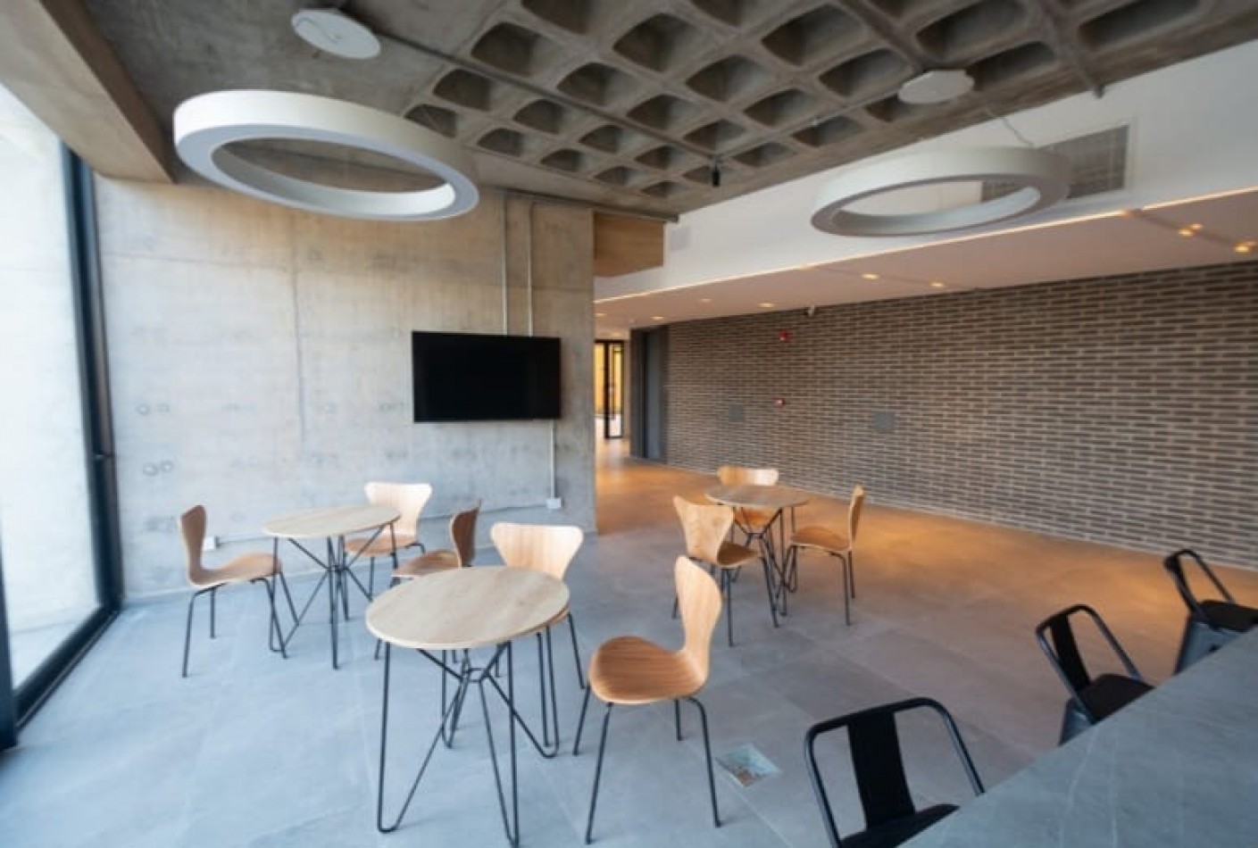 VENTA DE EXCELENTE DEPARTAMENTO DE UN DORMITORIO EN EL COMPLEJO OPERA PLAZA  POSESION 2027 ENTREGA 40% FINANCIACION 10 AÑOS 