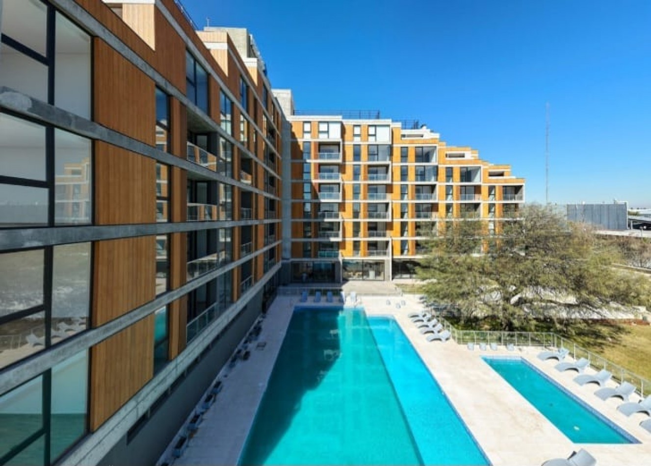 VENTA DE EXCELENTE DEPARTAMENTO DE UN DORMITORIO EN EL COMPLEJO OPERA PLAZA  POSESION 2027 ENTREGA 40% FINANCIACION 10 AÑOS 