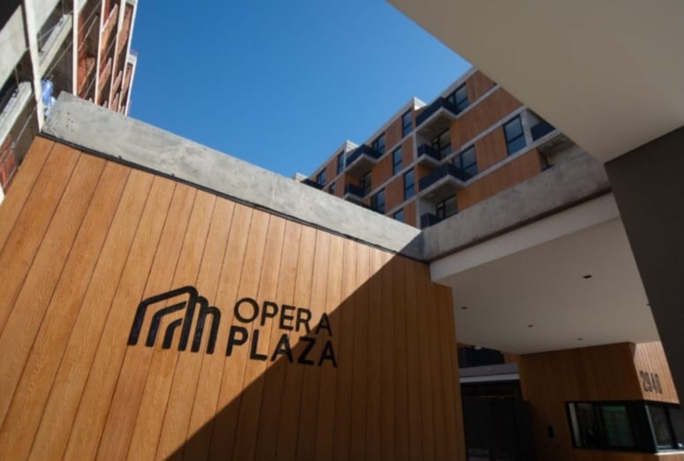 VENTA DE EXCELENTE DEPARTAMENTO DE UN DORMITORIO EN EL COMPLEJO OPERA PLAZA  POSESION 2027 ENTREGA 40% FINANCIACION 10 AÑOS 