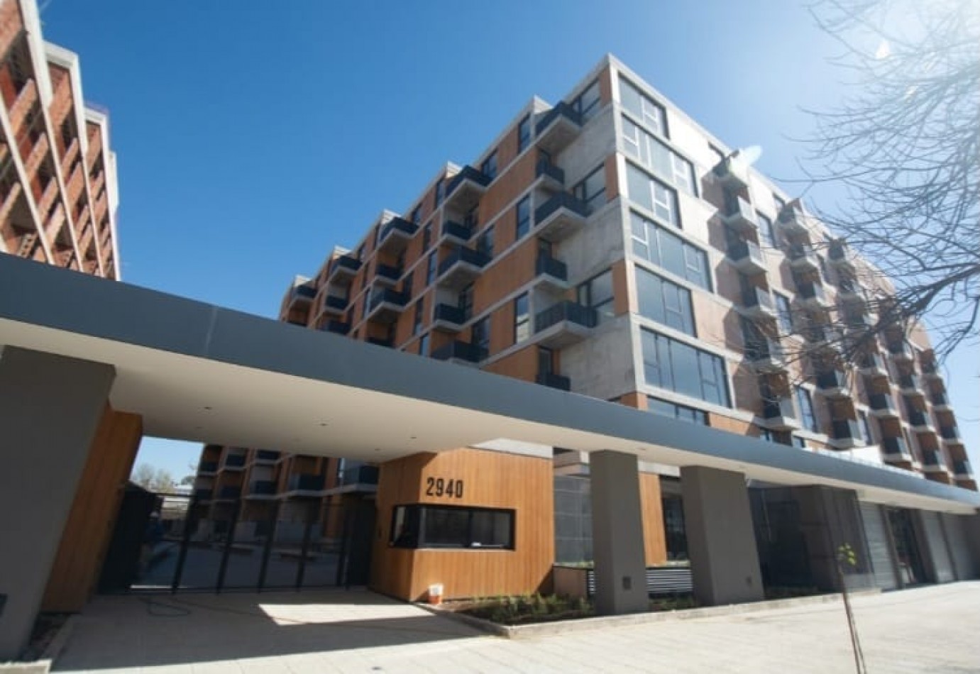 VENTA DE EXCELENTE DEPARTAMENTO DE UN DORMITORIO EN EL COMPLEJO OPERA PLAZA  POSESION 2027 ENTREGA 40% FINANCIACION 10 AÑOS 