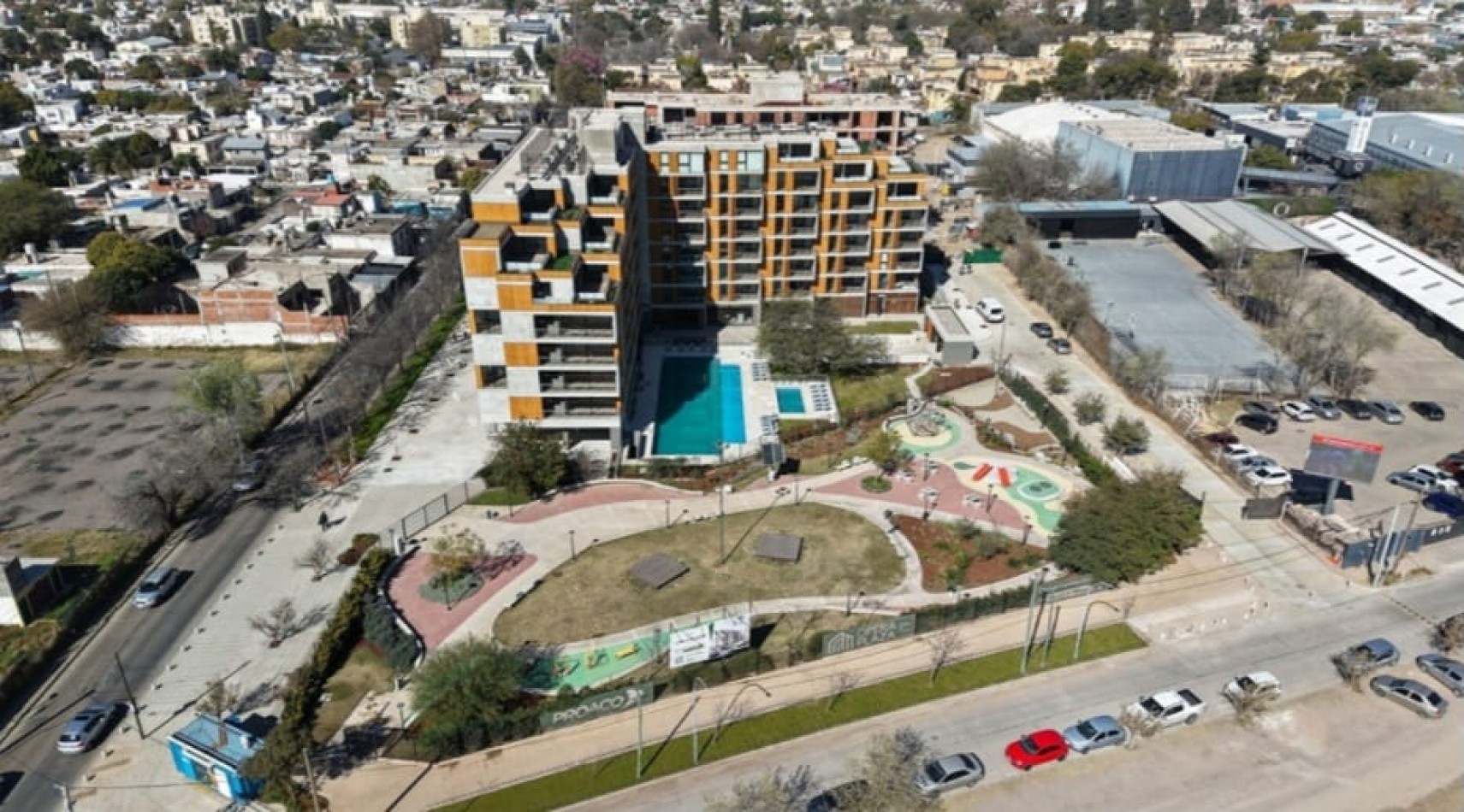 VENTA DE EXCELENTE DEPARTAMENTO DE UN DORMITORIO EN EL COMPLEJO OPERA PLAZA  POSESION 2027 ENTREGA 40% FINANCIACION 10 AÑOS 